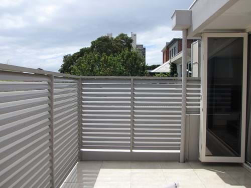 Louvre Blade Balcony Screens by Bayside Privacy Screens allow for air flow