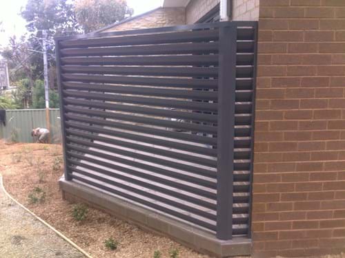 Bayside Privacy Screens most popular screens are the Louvre Blade Balcony Screen
