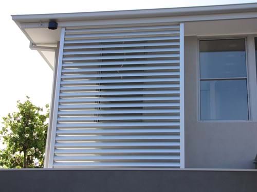Feature Screening by Bayside Privacy Screens the design experts
