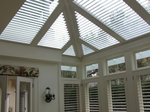 Atrium Louvre Blade Shutter Panel Screening allows you to let in the light and heat on a winter's day